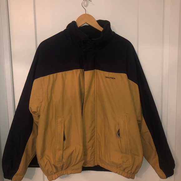 Vintage 90’s Nautica Reversible Fleece-Lined Jacket - Picture 4 of 11